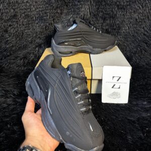 NIKE NOCTA HOT STEP