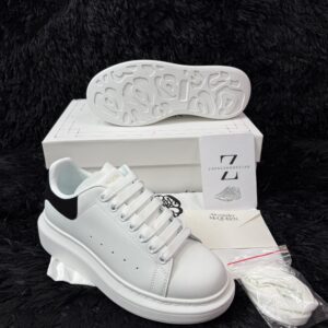 ALEXANDER MCQUEEN